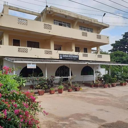 Surahi Restaurant & Guest House Malindi Exterior foto